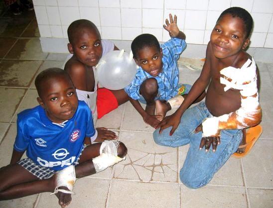 Crianças/Pacientes no Hospital Josina Machel